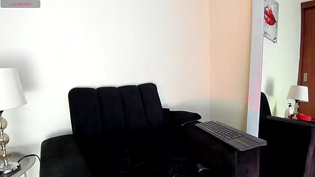 Snapshot of victoria__lace_ chatting on June 2026 08:48:01 PM victoria lace online show from June 2026 08:48:01 PM