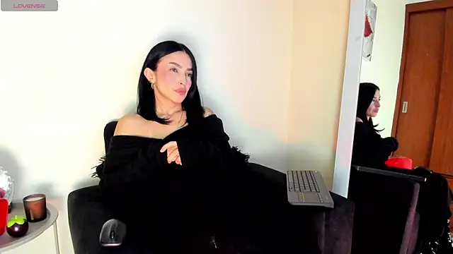 victoria  lace  online show from January 2026 03:24:01 AM