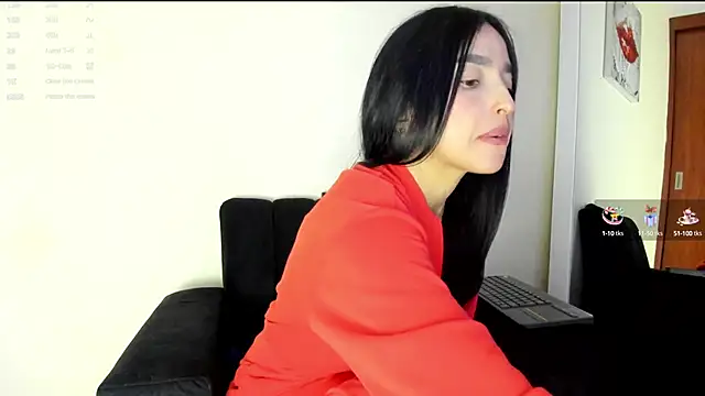 victoria  lace  online show from March 2025 04:14:01 AM