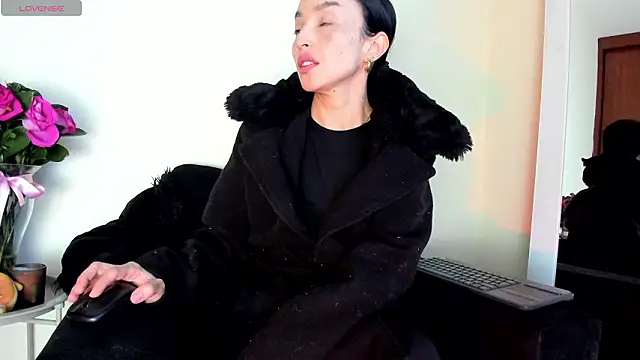 victoria  lace  online show from February 2026 02:30:01 AM