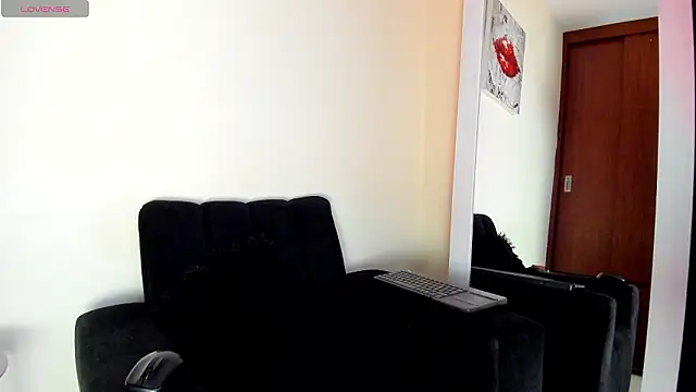 victoria  lace  online show from February 2026 12:21:01 AM