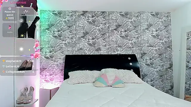 anna  duff online show from February 2025 12:09:01 AM