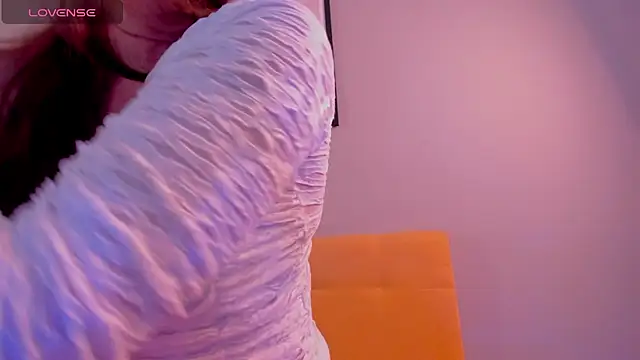 Sophiaa sensual online show from November 2025 01:37:02 AM