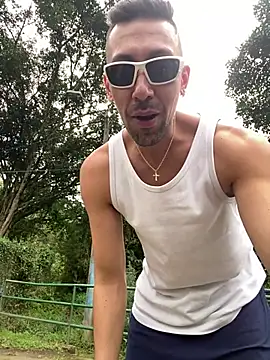 dantedesirexx online show from February 2026 07:47:01 PM