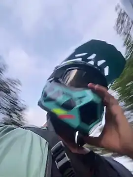 Snapshot of dantedesirexx chatting on February 2025 11:26:01 PM dantedesirexx online show from February 2025 11:26:01 PM