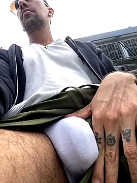 dantedesirexx online show from December 2025 06:31:01 PM