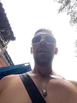 Snapshot of dantedesirexx chatting on March 2025 03:48:02 PM dantedesirexx online show from March 2025 03:48:02 PM