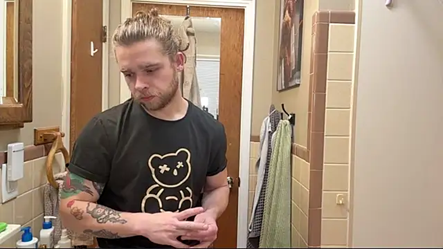 DaddydayDrinkzz online show from December 2025 05:34:02 AM