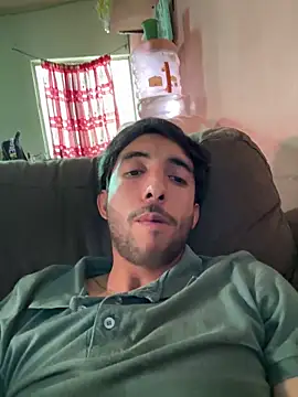 eviltwinyoung online show from May 2026 11:43:02 PM