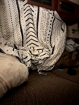 devinshd online show from October 2025 03:25:02 AM