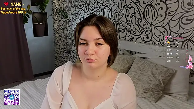 Snapshot of ZaraCrumpton chatting on January 2025 11:10:01 AM ZaraCrumpton online show from January 2025 11:10:01 AM