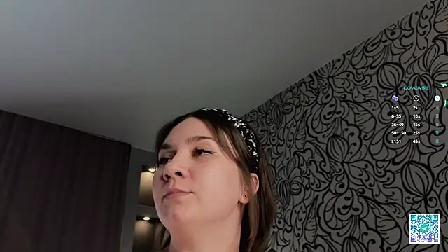 Snapshot of ZaraCrumpton chatting on February 2025 02:05:02 PM ZaraCrumpton online show from February 2025 02:05:02 PM
