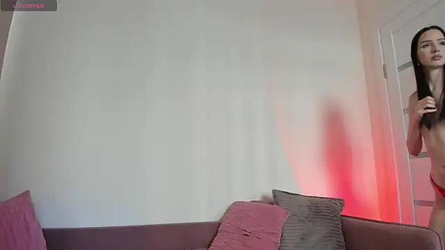 Snapshot of flora_off chatting on July 2026 12:50:02 PM flora off online show from July 2026 12:50:02 PM