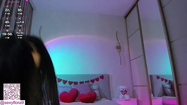 Snapshot of flora_off chatting on February 2025 12:36:02 PM flora off online show from February 2025 12:36:02 PM