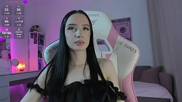 Snapshot of flora_off chatting on May 2026 08:08:02 AM flora off online show from May 2026 08:08:02 AM