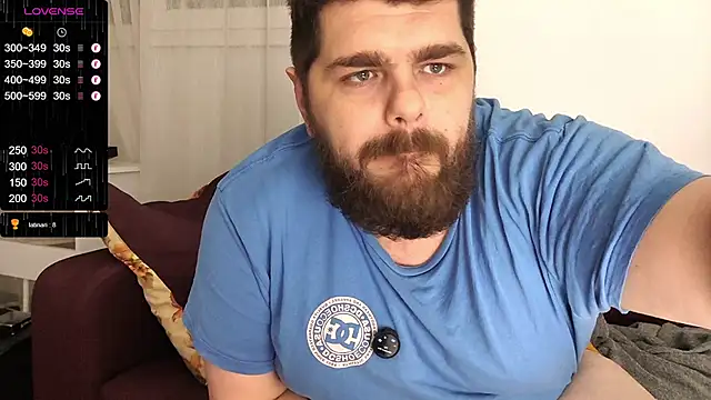 Snapshot of KingMarti chatting on December 2024 08:00:01 PM KingMarti online show from December 2024 08:00:01 PM