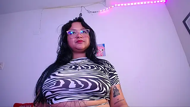 Snapshot of alaia_03 chatting on November 2025 01:09:01 AM alaia 03 online show from November 2025 01:09:01 AM