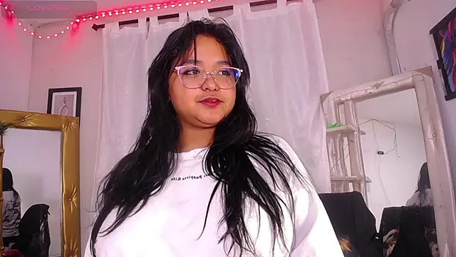 alaia 03 online show from May 2026 02:16:02 AM