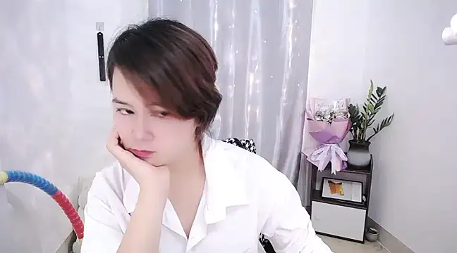 Snapshot of Fan_ting chatting on March 2025 06:08:02 AM Fan ting online show from March 2025 06:08:02 AM