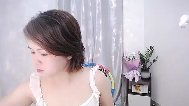 Snapshot of Fan_ting chatting on March 2025 02:09:02 AM Fan ting online show from March 2025 02:09:02 AM