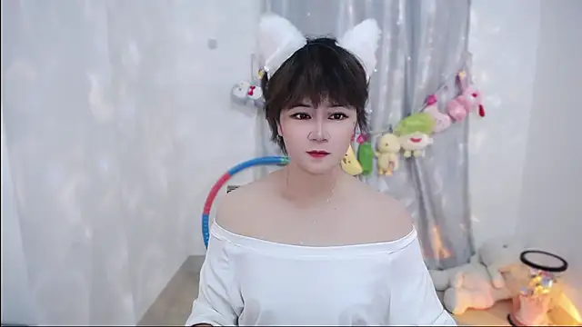 Snapshot of Fan_ting chatting on October 2025 02:32:01 AM Fan ting online show from October 2025 02:32:01 AM
