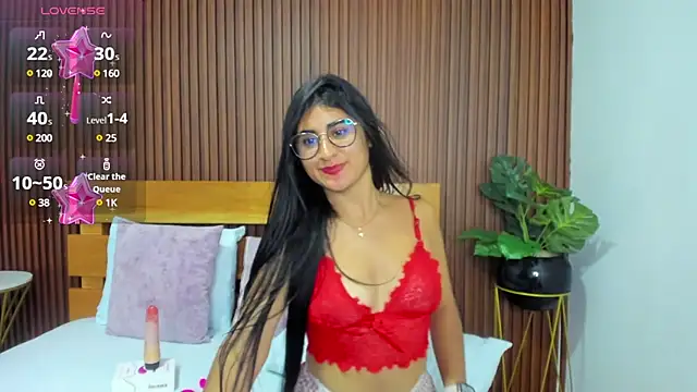evelin leroy online show from March 2025 03:13:02 PM