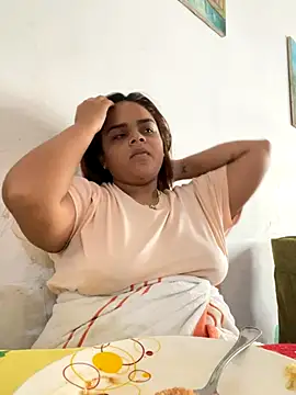 Evabigass online show from November 2025 08:31:01 PM