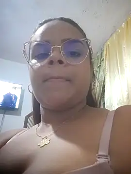 Evabigass online show from February 2025 11:41:02 PM