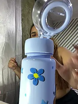 Evabigass online show from February 2026 02:42:02 AM