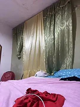 Evabigass online show from October 2025 08:31:02 PM