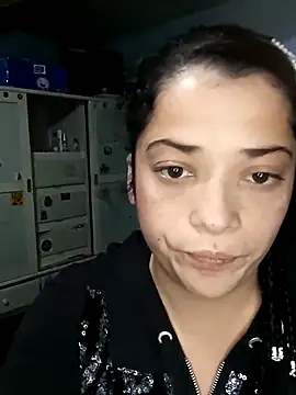 Elvishcassie  online show from March 2025 11:46:01 PM