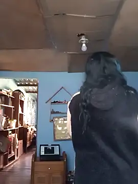 Elvishcassie  online show from March 2026 01:42:01 PM