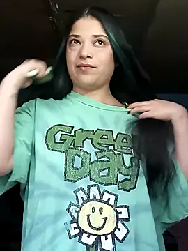 Elvishcassie  online show from January 2026 09:51:01 PM