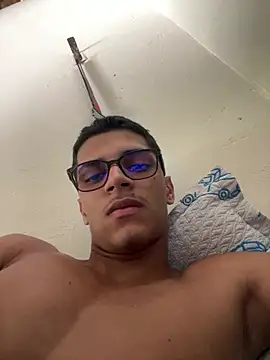 Naka300 online show from February 2025 04:03:01 PM