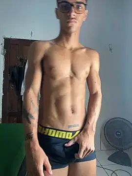 Naka300 online show from February 2025 06:24:02 PM