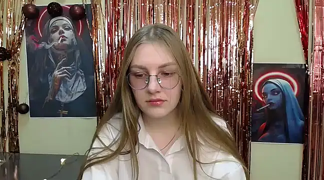 Snapshot of _AlMamiyy_ chatting on March 2025 01:18:01 PM  AlMamiyy  online show from March 2025 01:18:01 PM