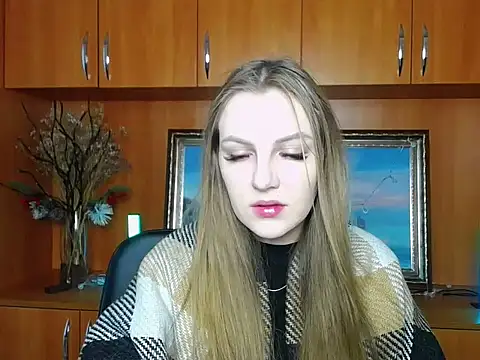 Snapshot of _AlMamiyy_ chatting on September 2025 06:19:01 AM  AlMamiyy  online show from September 2025 06:19:01 AM