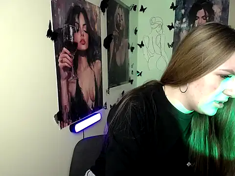 Snapshot of _AlMamiyy_ chatting on October 2025 06:59:02 AM  AlMamiyy  online show from October 2025 06:59:02 AM