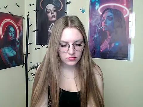 Snapshot of _AlMamiyy_ chatting on October 2025 06:50:01 AM  AlMamiyy  online show from October 2025 06:50:01 AM