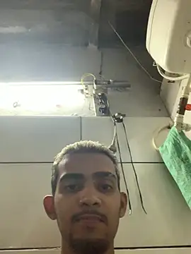 Snapshot of moreninhoP chatting on January 2025 02:19:02 PM moreninhoP online show from January 2025 02:19:02 PM