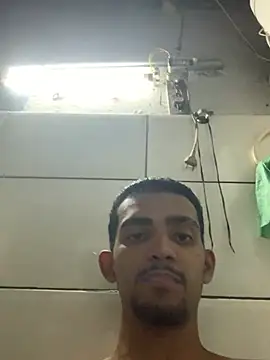 Snapshot of moreninhoP chatting on January 2025 08:54:01 PM moreninhoP online show from January 2025 08:54:01 PM