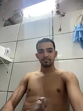 moreninhoP online show from May 2026 04:31:01 AM