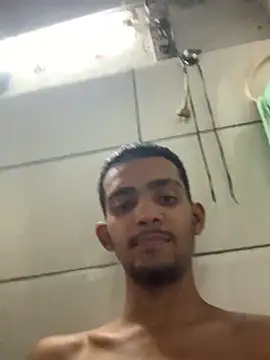 Snapshot of moreninhoP chatting on January 2025 04:47:01 PM moreninhoP online show from January 2025 04:47:01 PM