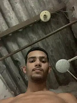 Snapshot of moreninhoP chatting on February 2025 03:29:02 AM moreninhoP online show from February 2025 03:29:02 AM