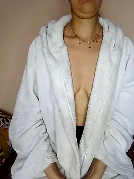 Zomorodaa  online show from April 2026 05:52:01 PM