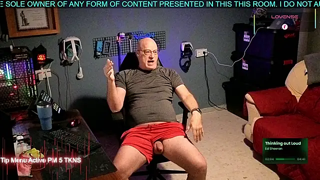 Pilot Dave 69 online show from November 2025 05:12:02 AM