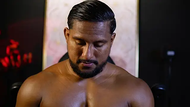 Snapshot of CallumMuscle chatting on October 2025 07:35:02 PM CallumMuscle online show from October 2025 07:35:02 PM