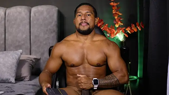 Snapshot of CallumMuscle chatting on November 2025 11:47:01 AM CallumMuscle online show from November 2025 11:47:01 AM