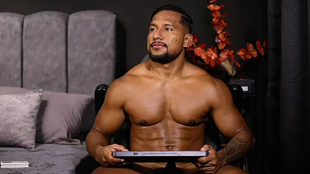 Snapshot of CallumMuscle chatting on November 2025 10:41:02 AM CallumMuscle online show from November 2025 10:41:02 AM