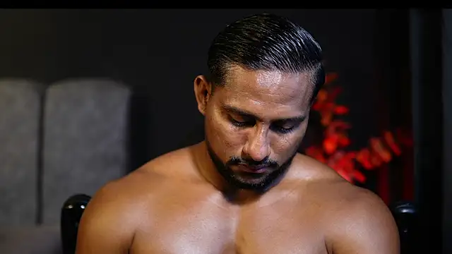 Snapshot of CallumMuscle chatting on November 2025 03:00:02 PM CallumMuscle online show from November 2025 03:00:02 PM